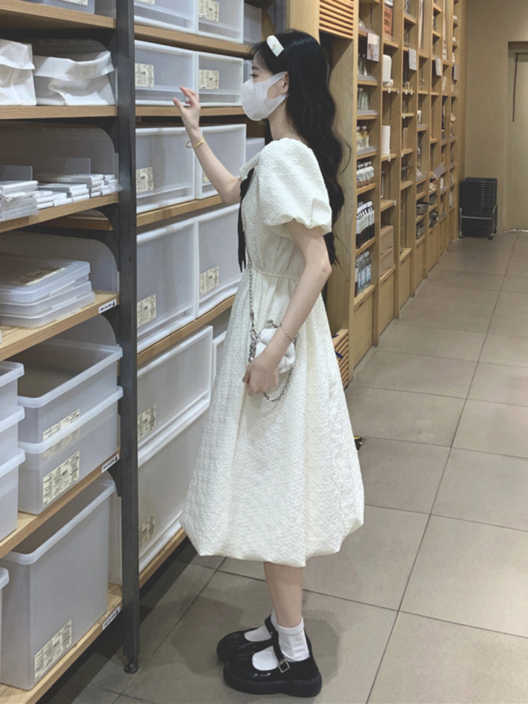 フロントリボンホワイトワンピース