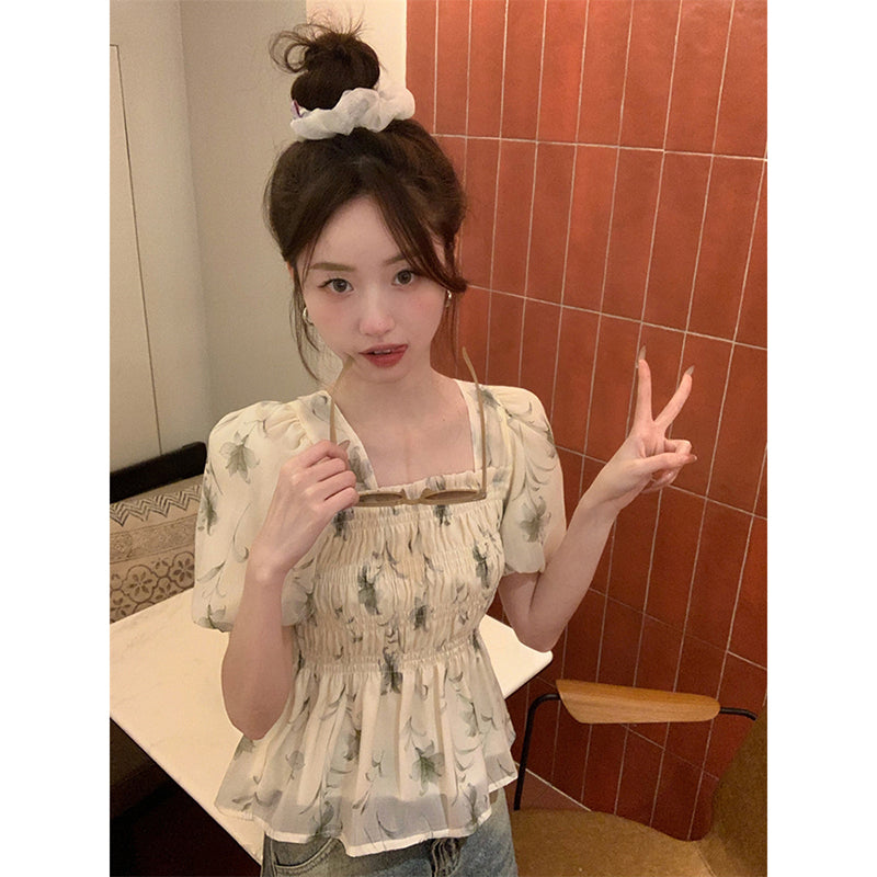 花柄パフスリーブトップス