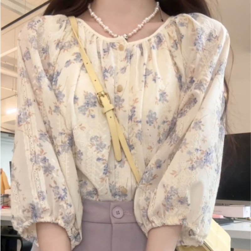 花柄レース七分丈トップス