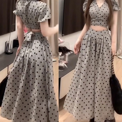 ドット柄ロングワンピース