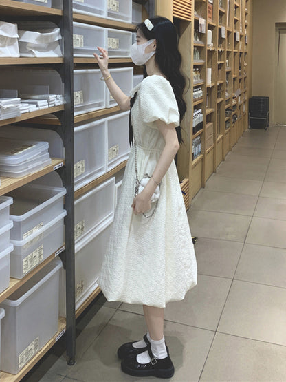 フロントリボンホワイトワンピース