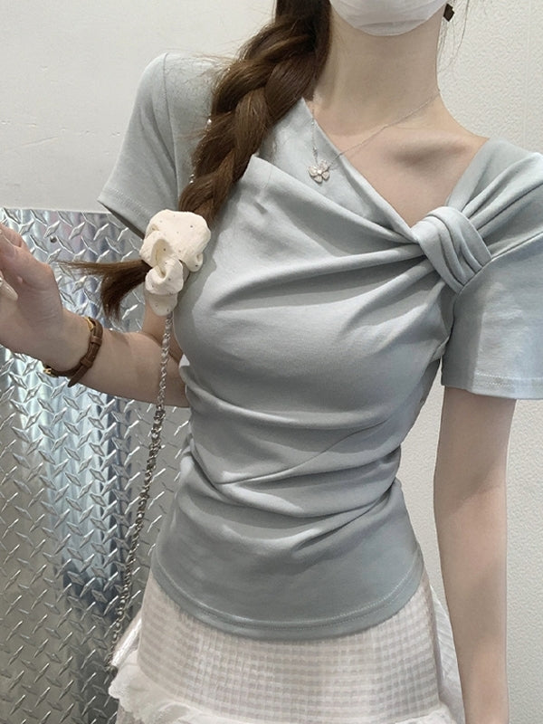 ワンショルダートップス